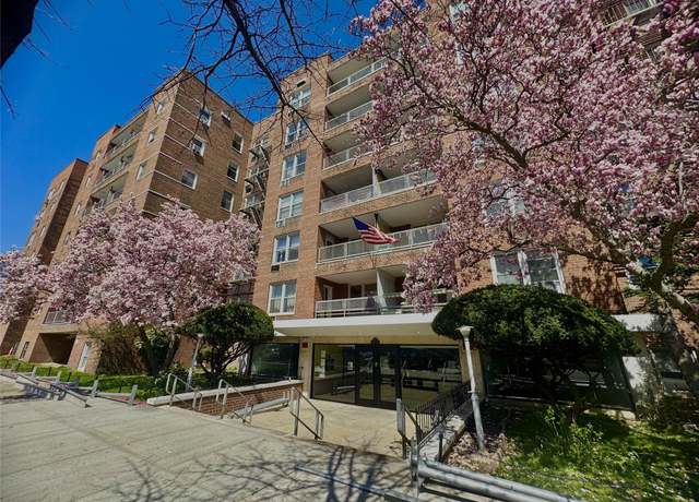 Property at 60-11 Broadway Unit L2, Woodside, NY 11377, 1 bed, 1 bath