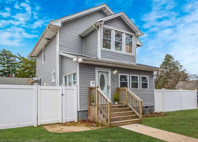 Property at 103 4th St, Brentwood, NY 11717, 4 beds, 3 baths