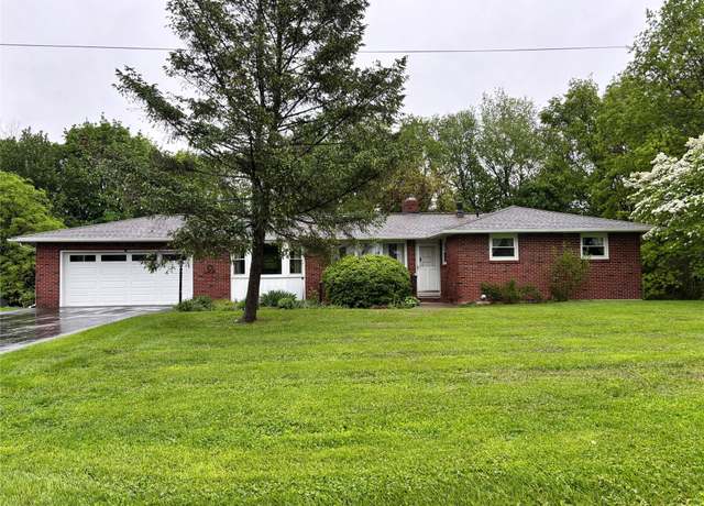 Property at 161 High Meadows Rd, Walden, NY 12586, 4 beds, 2.5 baths