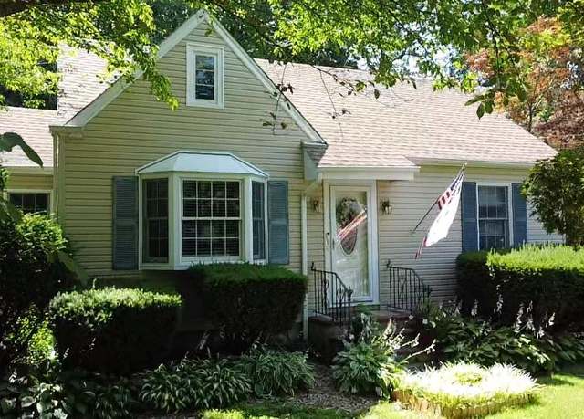 Property at 44 Crestwood Dr, Huntington Station, NY 11746, 4 beds, 1 bath