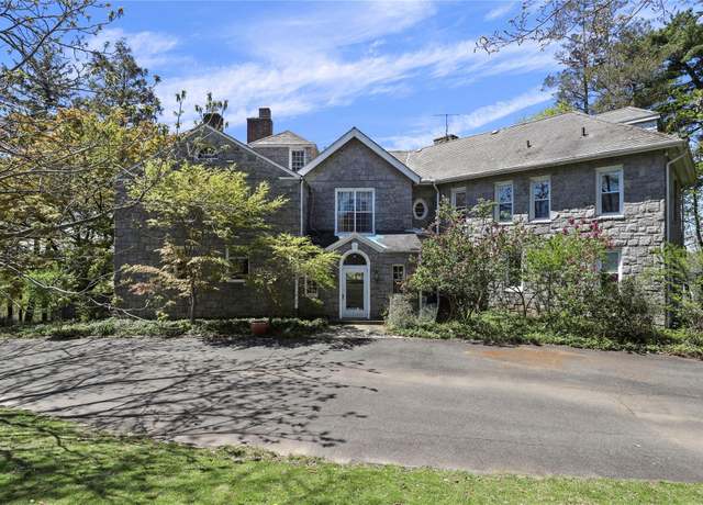 Property at 1 Heritage Hill Rd, Irvington, NY 10533, 8 beds, 7.5 baths