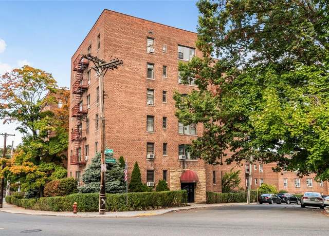Property at 95 Sedgwick Ave Unit 1F, Yonkers, NY 10705, 2 beds, 1.5 baths