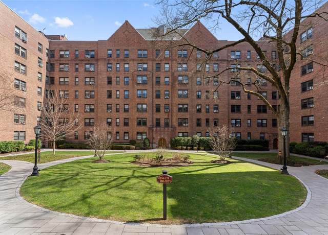 Property at 180 Garth Rd Unit 4E, Scarsdale, NY 10583, 2 beds, 1 bath