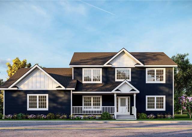 Property at 7 Tamarack Dr, Newburgh, NY 12550, 4 beds, 2.5 baths