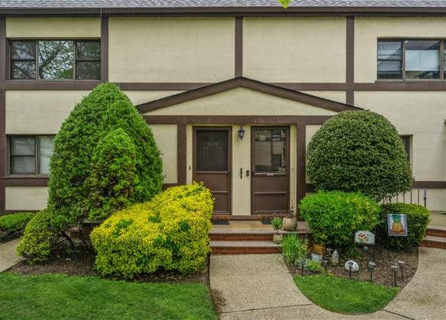 Property at 274 Cherry Valley Ave Unit B-2, Garden City, NY 11530, 1 bed, 1 bath