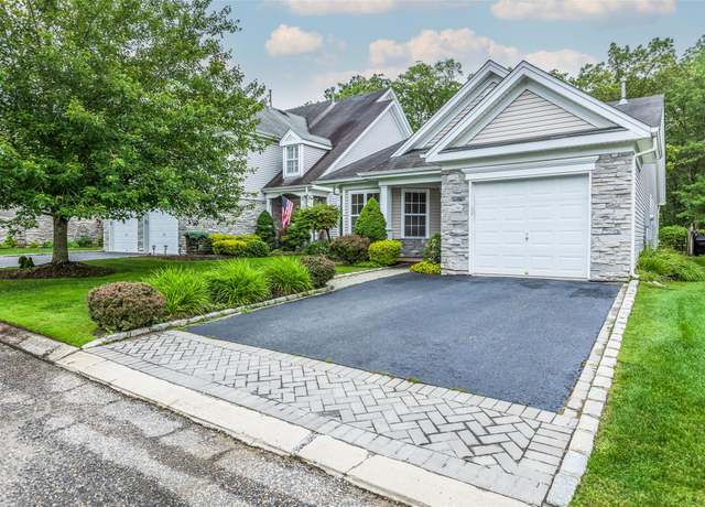 Property at 75 Madison Cir, Middle Island, NY 11953, 2 beds, 2 baths