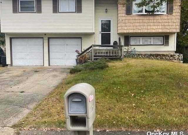 Property at 75 Selden Blvd, Centereach, NY 11720, 4 beds, 1.5 baths