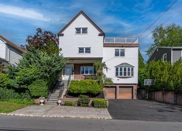 Property at 116 Oakland Ave, Tuckahoe, NY 10707, 6 beds, 3 baths