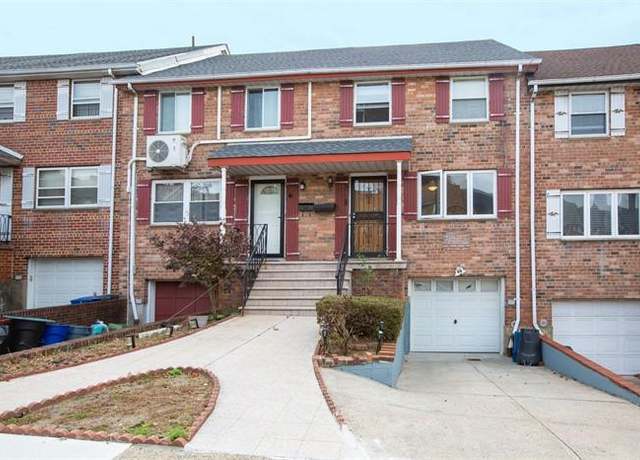 Property at 24024 66th Ave, Little Neck, NY 11362, 3 beds, 1.5 baths