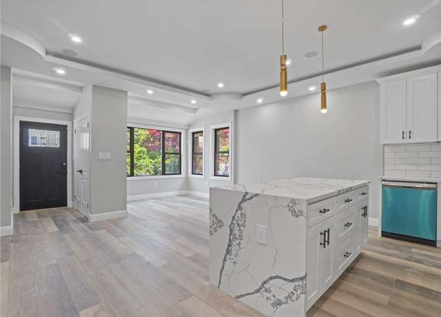 Property at 46 S 12th Ave, Mount Vernon, NY 10550, 7 beds, 4 baths