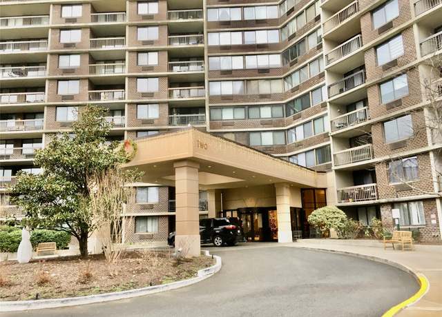 Property at 2 Bay Club Dr Unit 5D, Bayside, NY 11360, 1 bed, 1 bath