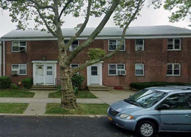 Property at 216-06 68 Ave Unit 28-05 9, Oakland Gardens, NY 11364, 2 beds, 1 bath