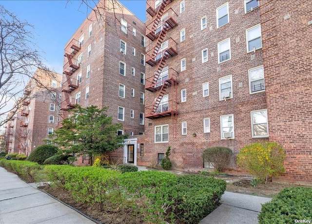 Property at 39-55 51st St Unit 4A, Woodside, NY 11377, 1 bath