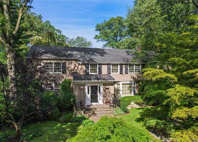 Property at 91 Penn Rd, Scarsdale, NY 10583, 5 beds, 4 baths