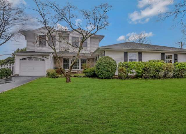 Property at 31 Clymer St, Port Jefferson Station, NY 11776, 4 beds, 3 baths