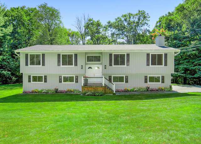 Property at 24 Greenbriar Dr, Chappaqua, NY 10514, 4 beds, 3 baths