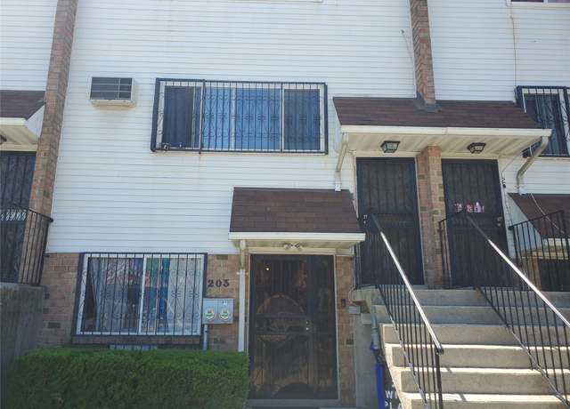 Property at 203 White Plains Rd, Bronx, NY 10473, 5 beds, 4 baths