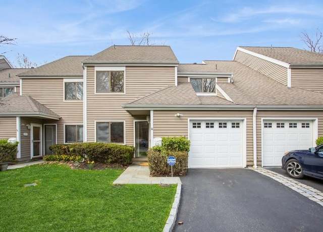 Property at 50 Pondview Rd Unit C, Rye, NY 10580, 3 beds, 2.5 baths