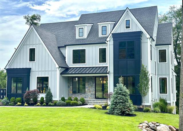 Property at 9 O'grady Ct, Orangeburg, NY 10962, 5 beds, 6 baths