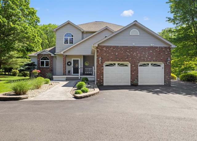 Property at 26 Brouck Ferris Blvd, New Paltz, NY 12561, 3 beds, 2.5 baths