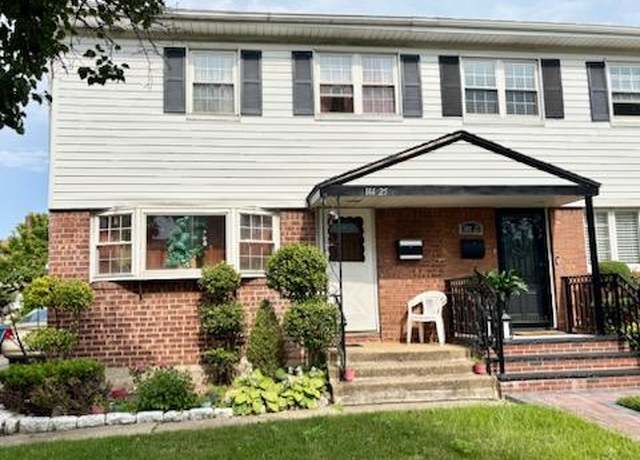 Property at 144-25 253rd St, Rosedale, NY 11422, 3 beds, 2.5 baths