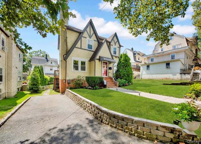 Property at 12 Crest Ave, Mount Vernon, NY 10550, 3 beds, 1 bath