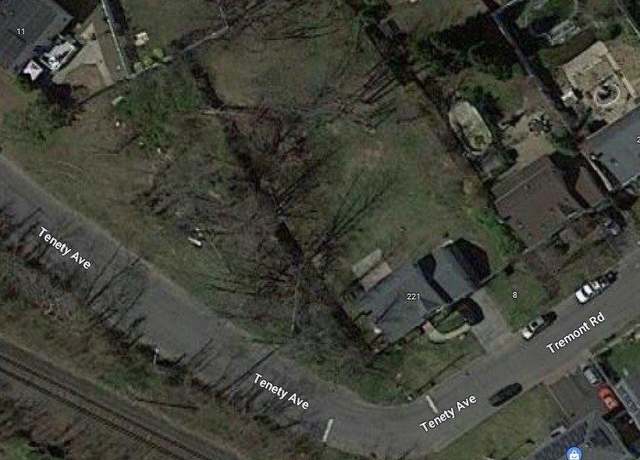 Property at Tenety Ave, Lindenhurst, NY 11757