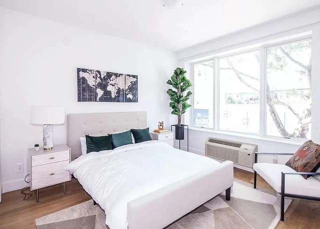 Property at 806 Dekalb Ave Unit 2B, Brooklyn, NY 11221, 1 bed, 1 bath