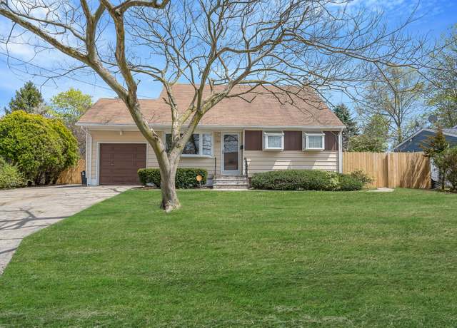 Property at 193 Charter Oaks Ave, Brentwood, NY 11717, 4 beds, 2 baths