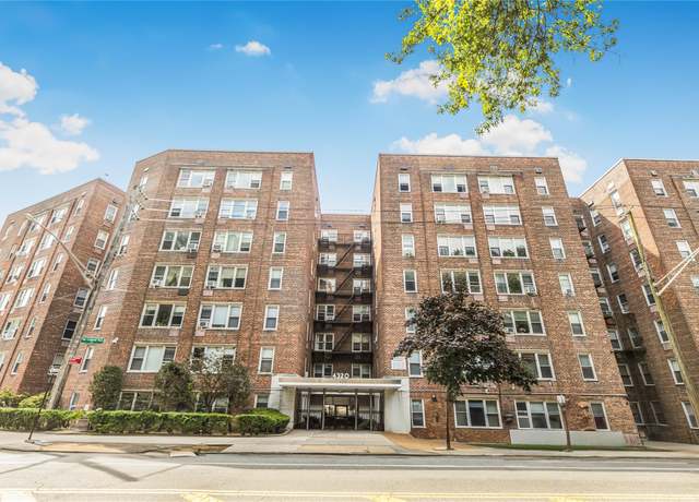 Property at 4320 Van Cortlandt Park East Unit 1E, Bronx, NY 10470, 1 bed, 1 bath