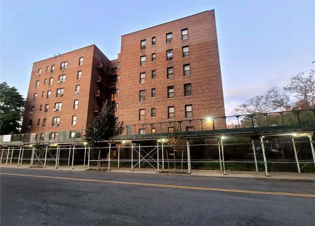 Property at 8423 Manton St Unit 1D, Briarwood, NY 11435, 1 bed, 1 bath