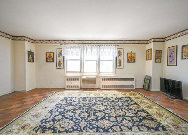 Property at 86-15 Broadway Unit 14F, Elmhurst, NY 11373, 1 bed, 1 bath