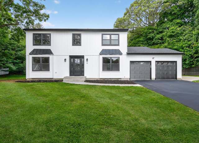 Property at 21 Kent Pl, Smithtown, NY 11787, 4 beds, 2.5 baths