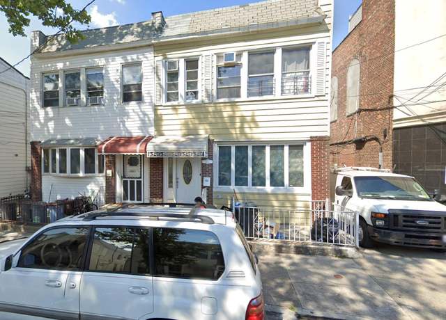 Property at 1655 78 St, Brooklyn, NY 11214, 9 beds, 4 baths