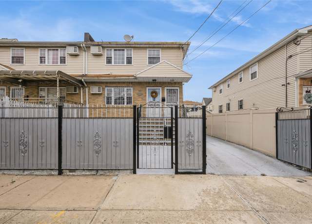 Property at 12321 135th St, South Ozone Park, NY 11420, 6 beds, 4 baths