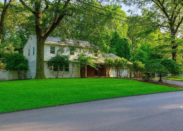 Property at 10 Swallow Ave, Spring Valley, NY 10977, 4 beds, 2.5 baths