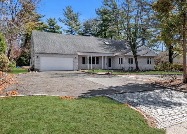 Property at 183 Crabapple Rd, Manhasset, NY 11030, 6 beds, 3 baths
