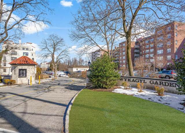 Property at 1273 North Ave Unit 9-2B, New Rochelle, NY 10804, 2 beds, 1 bath
