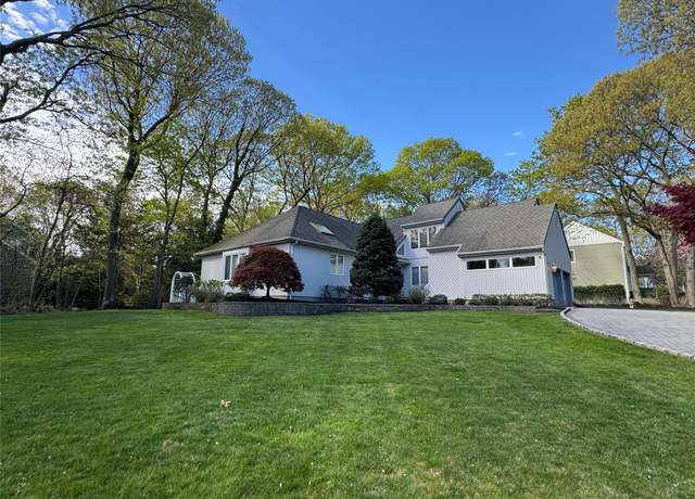 Property at 39 Jefferson Landing Cir, Port Jefferson, NY 11777, 4 beds, 3.5 baths