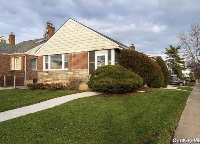 Property at 1108 New Hyde Park Rd, New Hyde Park, NY 11040, 3 beds, 2 baths