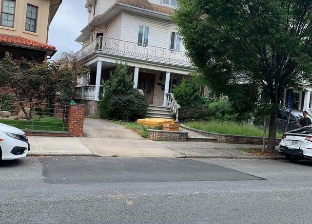 Property at 1528 76th St, Brooklyn, NY 11228, 8 beds, 3 baths
