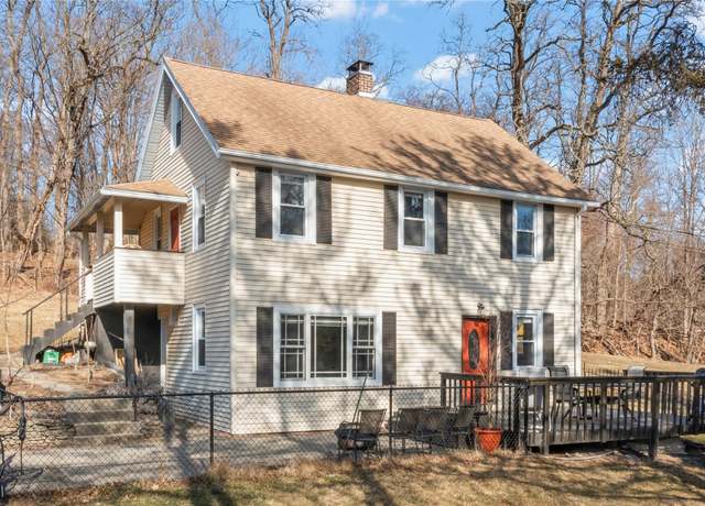 Property at 4721 State Route 9G, Germantown, NY 12526, 3 beds, 1.5 baths