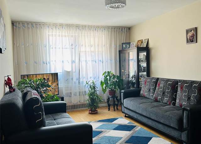 Property at 2620 E 13th St Unit 4D, Brooklyn, NY 11235, 2 beds, 1 bath