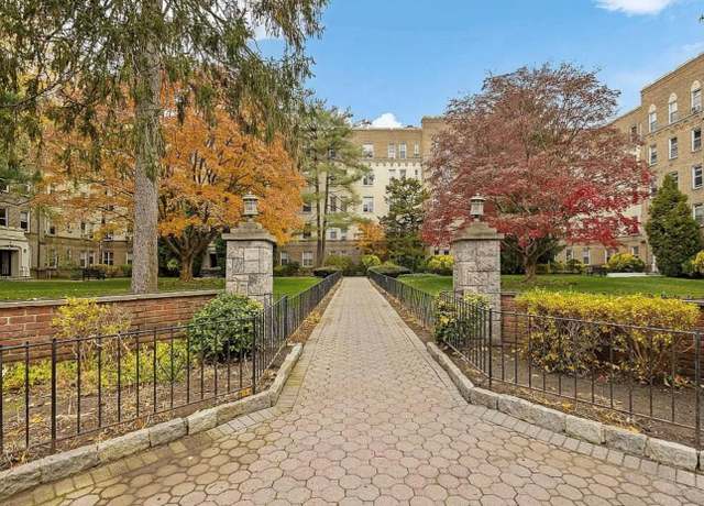 Property at 472 Gramatan Ave Bldg 3, UNIT N3, Mount Vernon, NY 10552, 2 beds, 1 bath