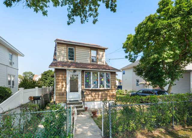 Property at 854 Logan Ave, Bronx, NY 10465, 4 beds, 2 baths