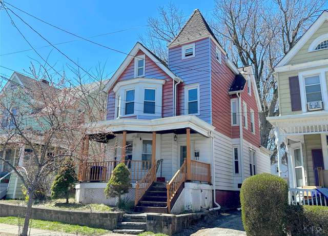 Property at 41 Liberty St, Newburgh, NY 12550, 4 beds, 2.5 baths