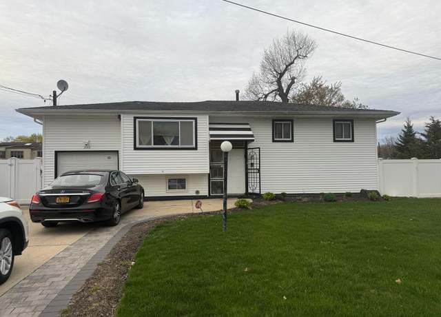 Property at 355 W 15 TH, Deer Park, NY 11729, 4 beds, 2 baths