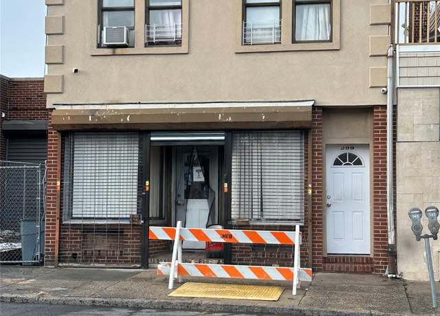 Property at 299 E Third St, Mount Vernon, NY 10553, 3 beds, 2 baths