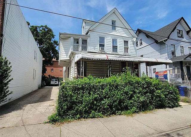 Property at 138-07 90 Ave, Jamaica, NY 11435, 8 beds, 5 baths