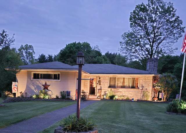 Property at 454 Coldenham Rd, Walden, NY 12586, 3 beds, 2 baths